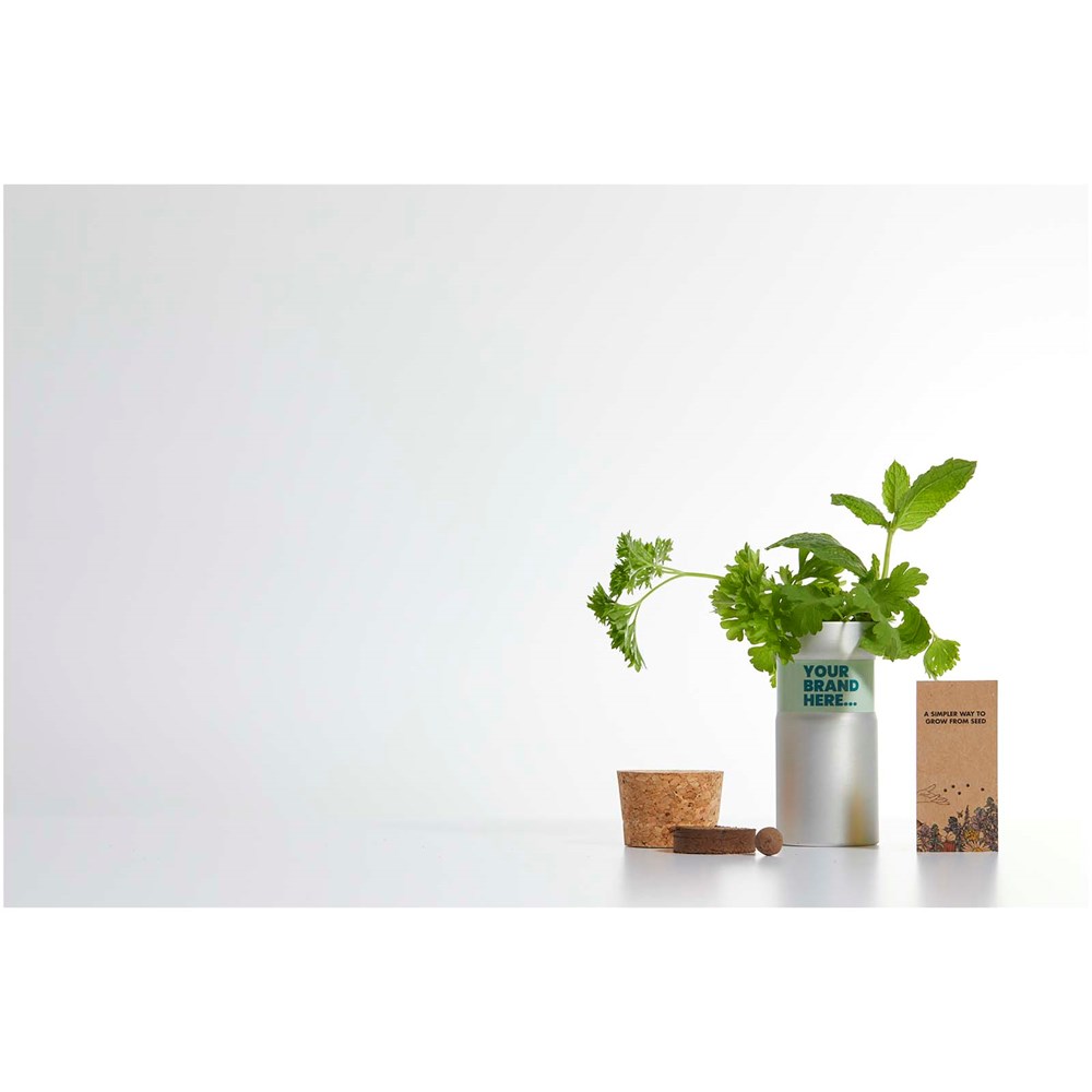 Hey Pots tuin voor op het bureau met kruidenmix